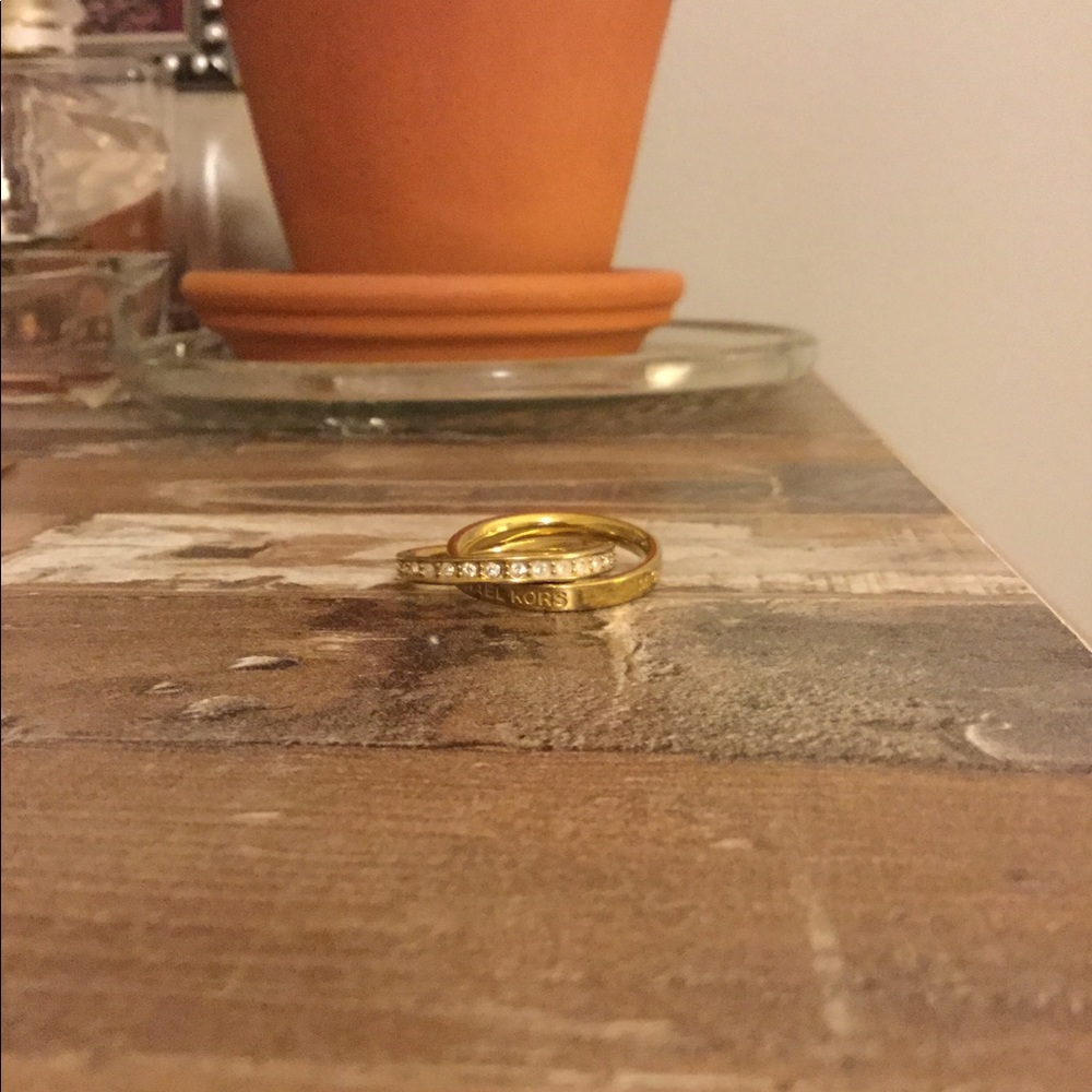 Michael Kors crossover ring